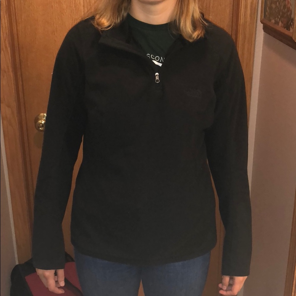 1/4 zip pull over North Face Women’s jacket
